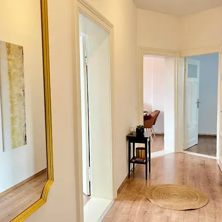 Апартаменты Golden Deer - 3 Schlafzimmer - Zentrum - 92m² *