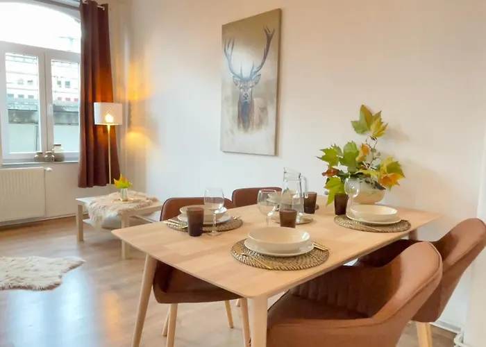 Golden Deer - 3 Schlafzimmer - Zentrum - 92m² Апартаменты